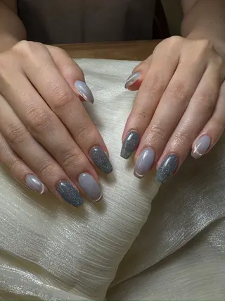ネイル ユリ🎀長さだし/ パラジェル/持ち込みのネイルデザイン