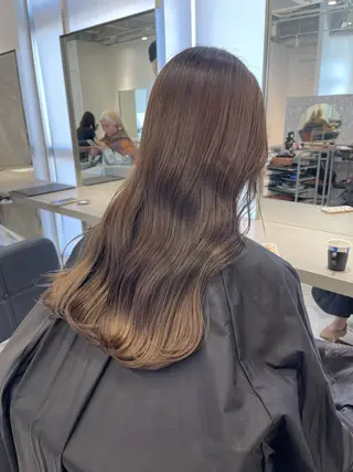 ロング 店長 MANAMI 艶カラー／骨格ボブのヘアスタイル