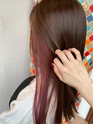 セミロング 山田 まどかのヘアスタイル