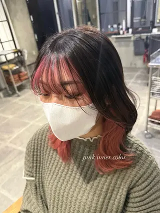 ミディアム カラー 佐伯 桃のヘアスタイル