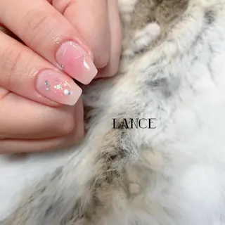 ミディアム ネイル Lance nailのネイルデザイン