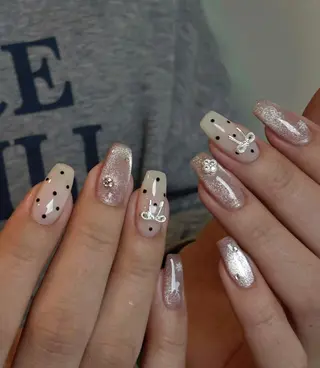 ネイル 🍑 momo_nailのネイルデザイン