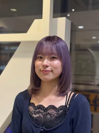 セミロング カラー レイヤーカット Y2K/𝓡𝓲𝓷のヘアスタイル