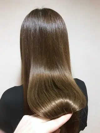 ロング カラー インナーカラー/ ストレート/奥野洸也のヘアスタイル