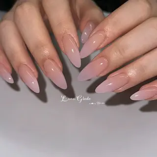 ネイル Luna Gladeのネイルデザイン