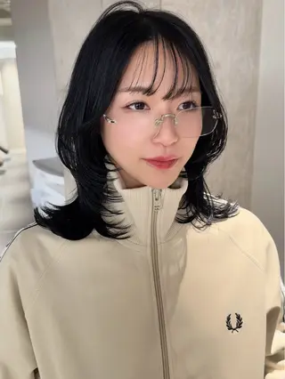 ミディアム MIES amane(アマネ)のヘアスタイル