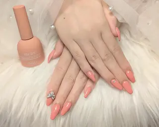 ネイル Lycka AINAのネイルデザイン