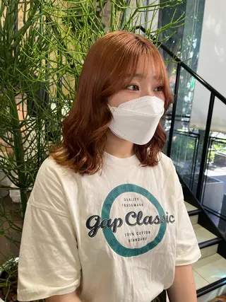 ミディアム カラー 海外girl🤎 透明感ベージュmaoのヘアスタイル