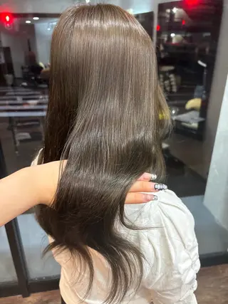 ロング 藤田 陽菜乃のヘアスタイル