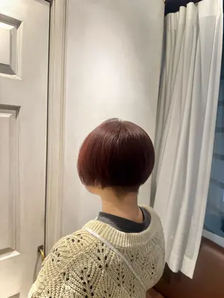 ショート 透明感カラー💜 モテ髪 空陽💙のヘアスタイル