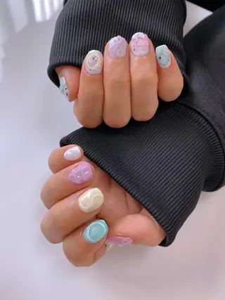 ネイル Re:Ø nail 🩵TSUJIのネイルデザイン