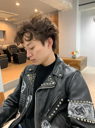 ミディアム カラー パーマ ヘアアレンジ メンズ ボブパーマコテ巻き風 パーマNo1深江秀平のヘアスタイル