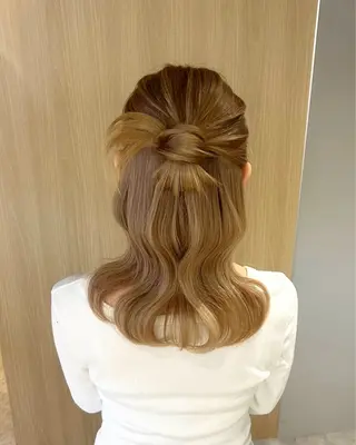セミロング ヘアアレンジ juve.大分/ 秋月ひとはのヘアスタイル