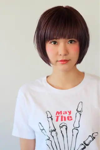 ショート カラー 小西 裕大のヘアスタイル
