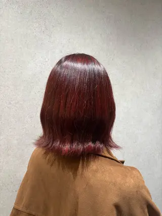カラー 岩崎 美咲のヘアスタイル