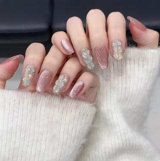 ネイル エリ🫧 nail池袋東口のネイルデザイン