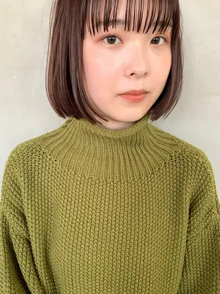 ミディアム カラー 榑松 恵里のヘアスタイル
