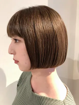 ショート 《インナーカラー》 YAMADAのヘアスタイル