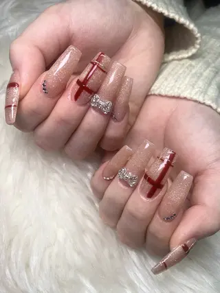 ネイル nes.nail★ AYANOのネイルデザイン