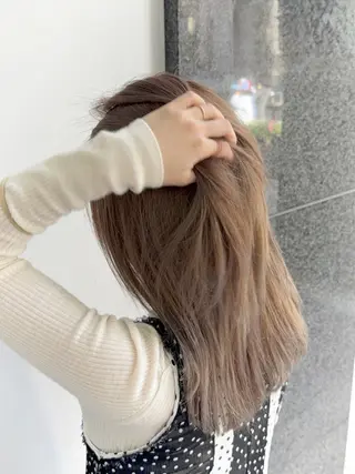 セミロング カラー 韓国レイヤー 🎀ダブルカラーのヘアスタイル