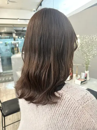 ミディアム カラー sato ayaka |透明感カラー🫧のヘアスタイル