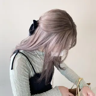 セミロング カラー 本間 結衣のヘアスタイル