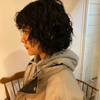 ミディアム パーマ ショート& パーマ　坂本のヘアスタイル