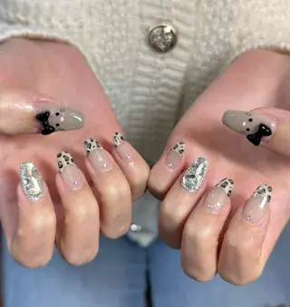 ネイル LAVISH nanamiのネイルデザイン