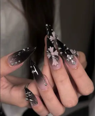 ネイル NiJi Nailsのネイルデザイン