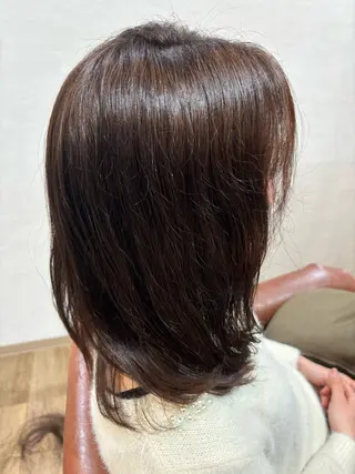 ミディアム Circus 石原愛里のヘアスタイル