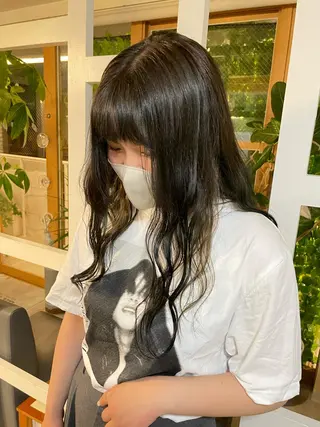 セミロング カラー 佐藤 爽香のヘアスタイル