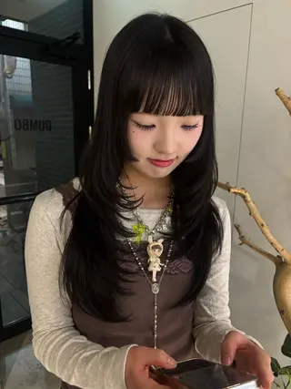 ロング 🎀抜け感ナチュラル 🎵asuna🪽のヘアスタイル