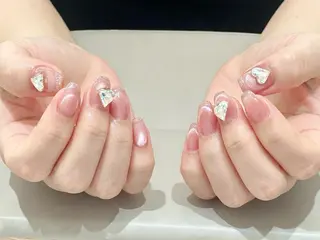 ネイル CHERIR Emiのネイルデザイン