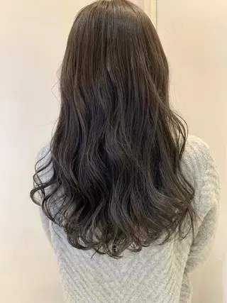 カラー 中田 姫歌のヘアスタイル