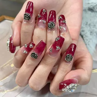 ネイル Anurea HARUKA🌸のネイルデザイン