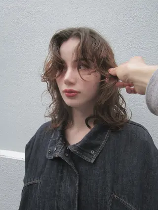 ミディアム カラー yu maのヘアスタイル