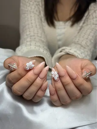 ãã€ã« ðð·ð»ð² XiinhNailã®ãã€ã«ãã¶ã€ã³