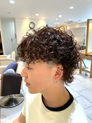 ショート パーマ メンズ 柏木 美優のヘアスタイル