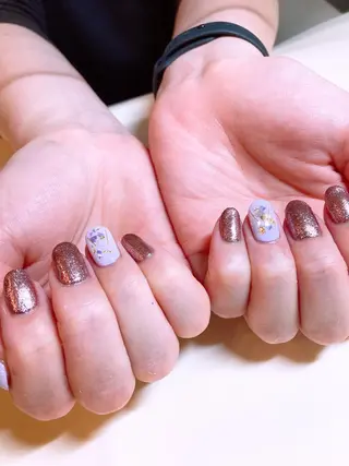 ネイル Agu. Nail tomoのネイルデザイン