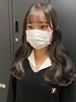 セミロング カラー 🫧透明感/ツヤ髪/ ベージュ いちご🍓のヘアスタイル