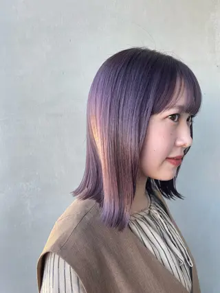 セミロング カラー cyan sayaのヘアスタイル