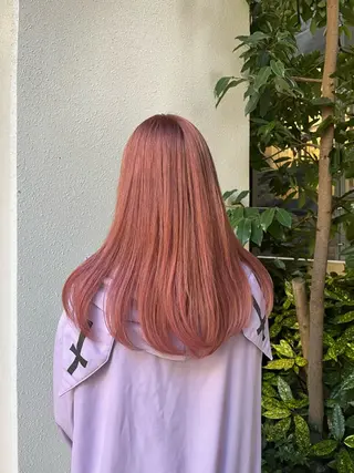 ロング カラー AMI🎀韓国ヘア 透明感カラーのヘアスタイル