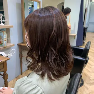 ミディアム 蓼沼 由莉のヘアスタイル