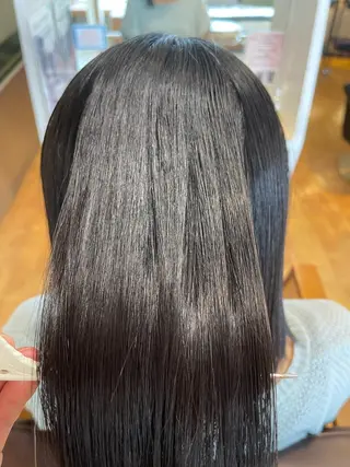 ミディアム 梶谷 和希のヘアスタイル