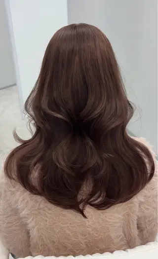 セミロング 透明感カラー / 代官山🎀ねねのヘアスタイル