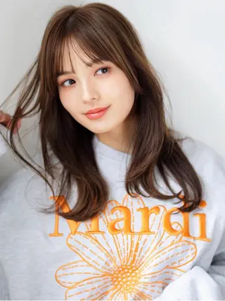 セミロング 🧶 Towa 艶髪カラー🧶のヘアスタイル