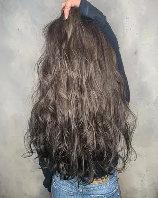 ロング カラー 沖縄東京2拠点美容師 mamicoのヘアスタイル