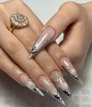 ネイル Hin Hana Nailのネイルデザイン