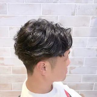 パーマ メンズ 山本 ひかりのヘアスタイル