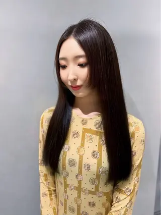 ロング Rita/髪質改善/ ブリーチなしWカラーのヘアスタイル
